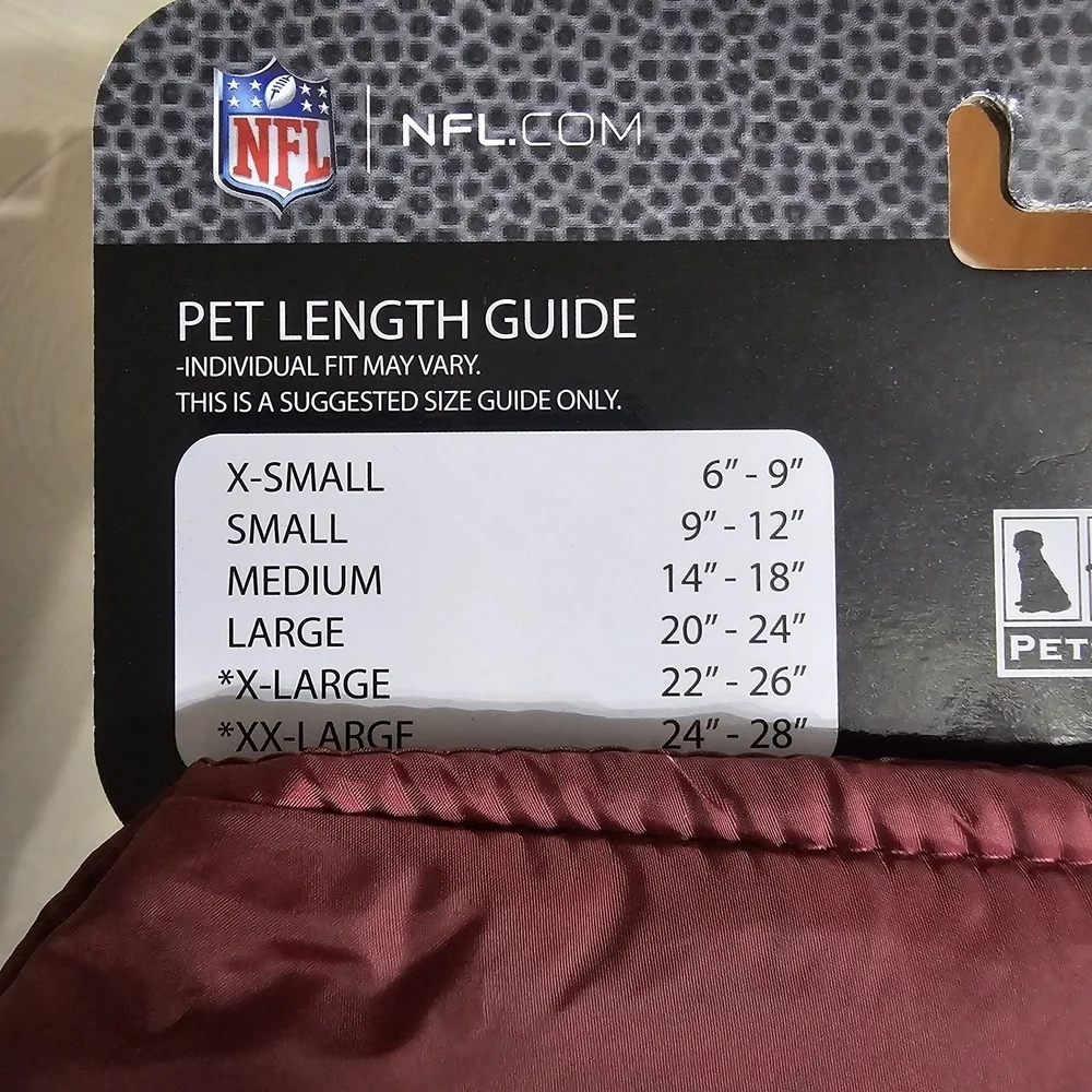 NFL Washington Commanders Dog Puffer Jacket Size Medium NEW with Tags